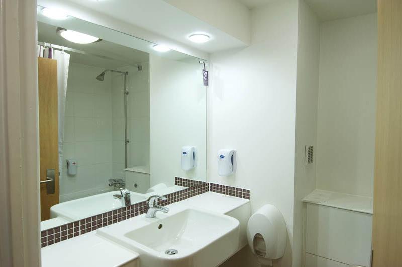 Premier Inn Lichfield North East Extérieur photo